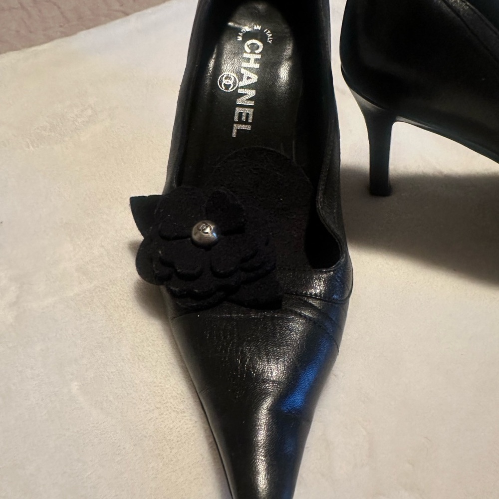 Chanel Black Leather Women's Shoes